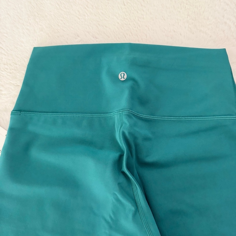 lululemon Wunder Train HR Shorts 6” - Picture 5 of 7